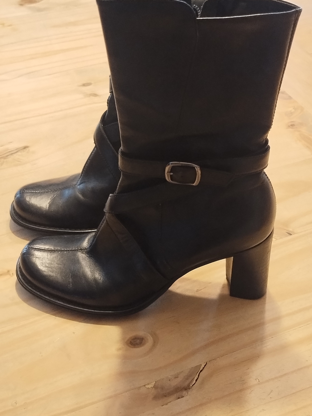 Boots kennethcole reaction flex time time black leather women'size7 opento offer
